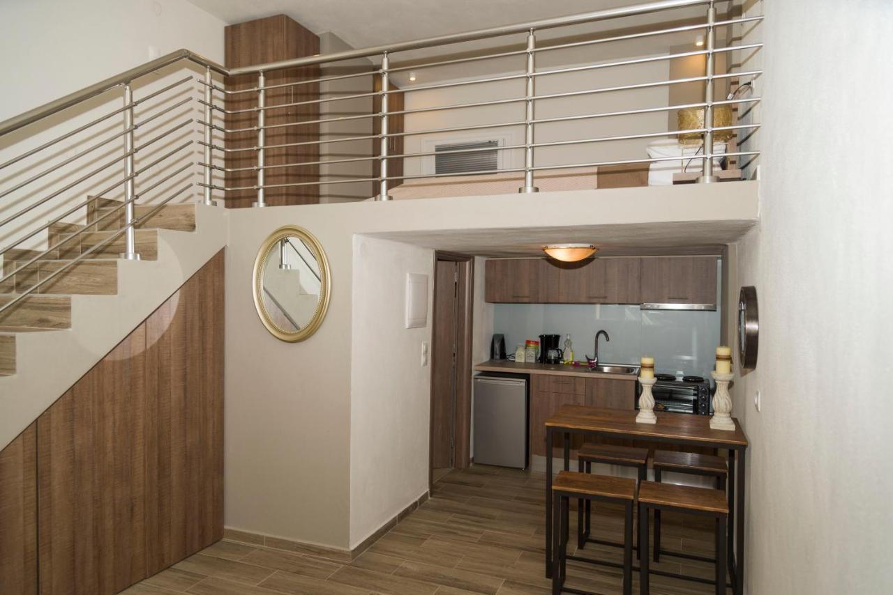 Yourcastle2 Apartment อเล็กซานโดรโพลิส ภายนอก รูปภาพ