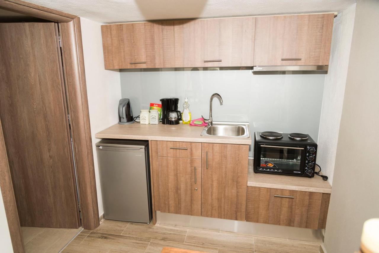Yourcastle2 Apartment อเล็กซานโดรโพลิส ภายนอก รูปภาพ