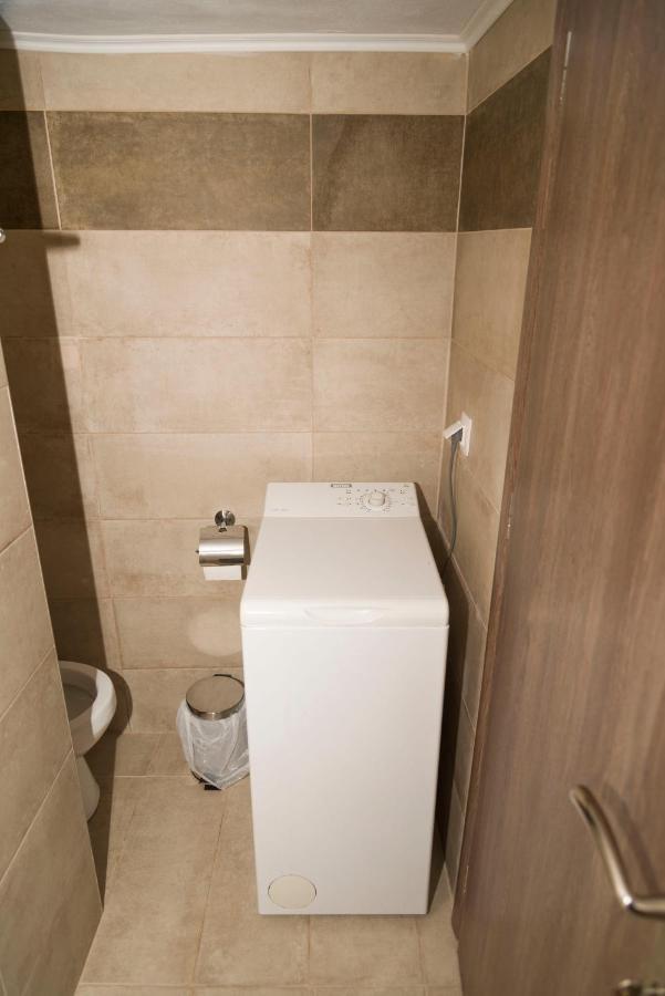 Yourcastle2 Apartment อเล็กซานโดรโพลิส ภายนอก รูปภาพ